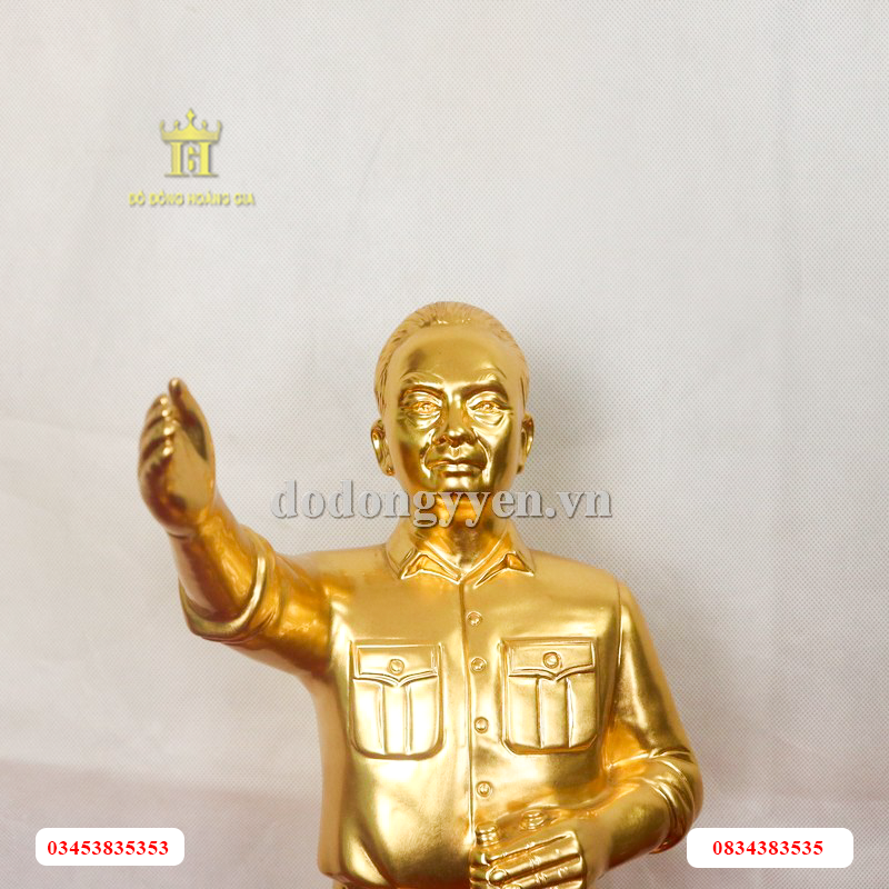 Từng đường nét trên gương mặt bác giáp được làm vô cùng tinh xảo