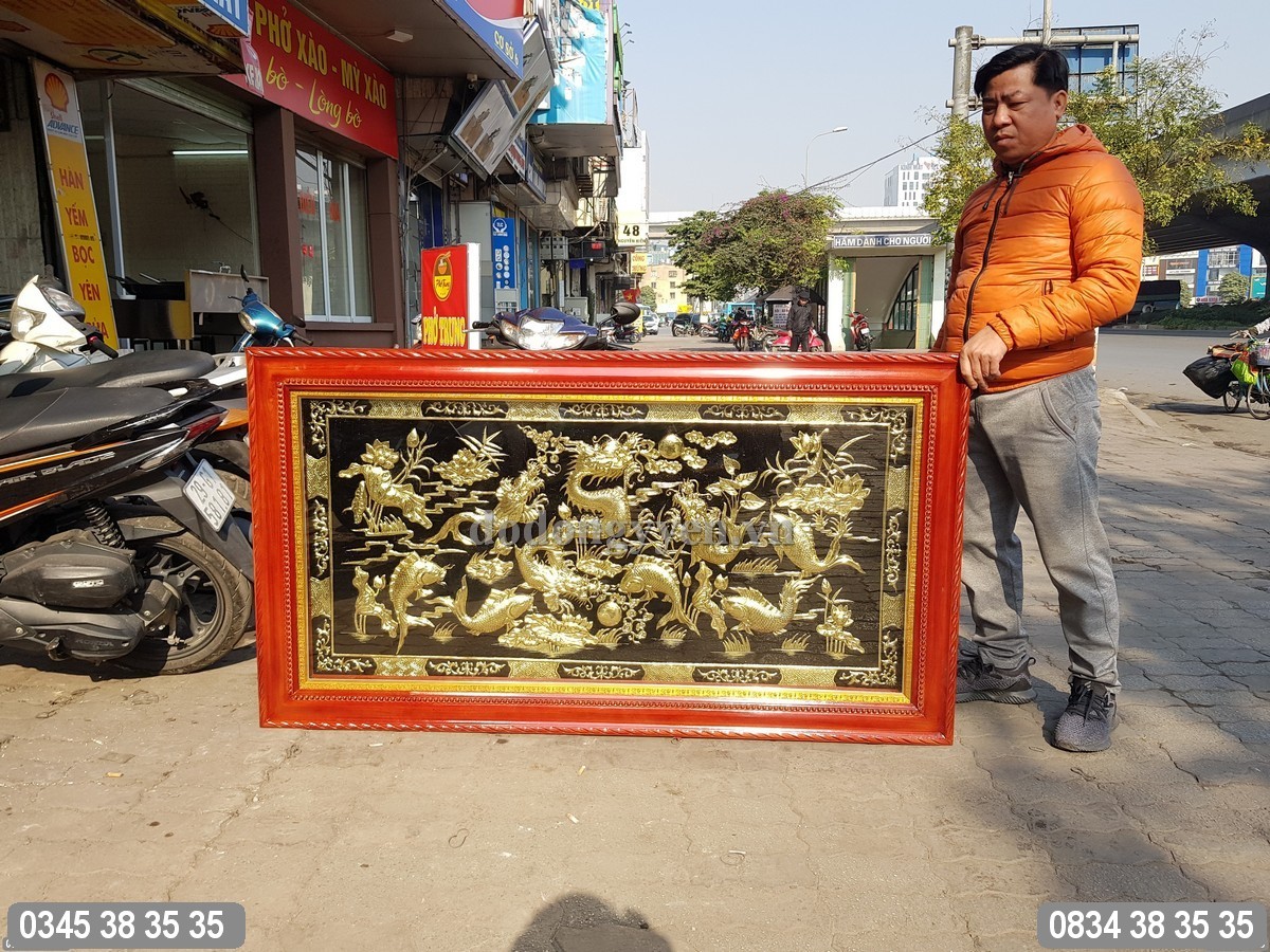 khung tranh bằng gỗ tự nhiên