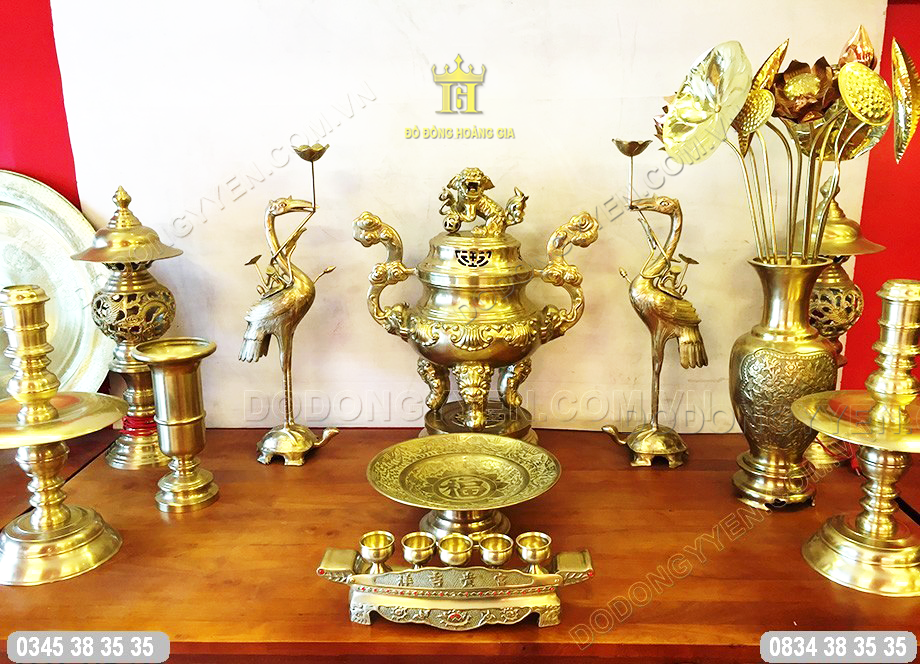 Đồ thờ bằng đồng vàng nguyên chất 
