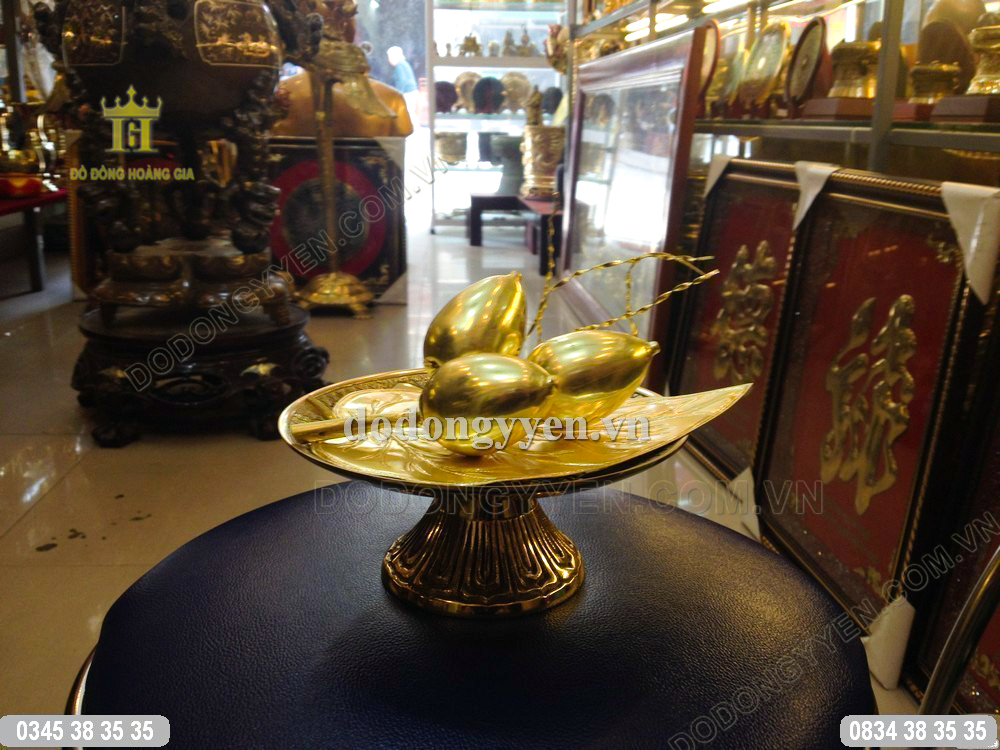 Bộ trầu cau bằng đồng vàng