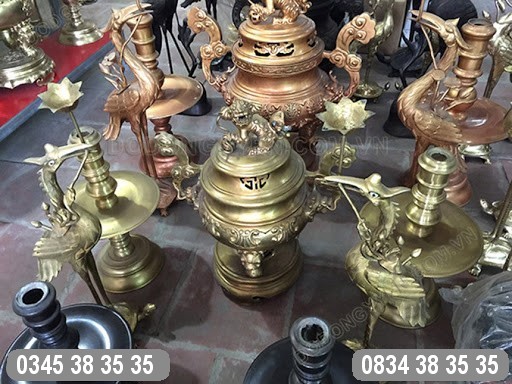 Một số mẫu bộ ngũ sự bằng đồng khác nhau