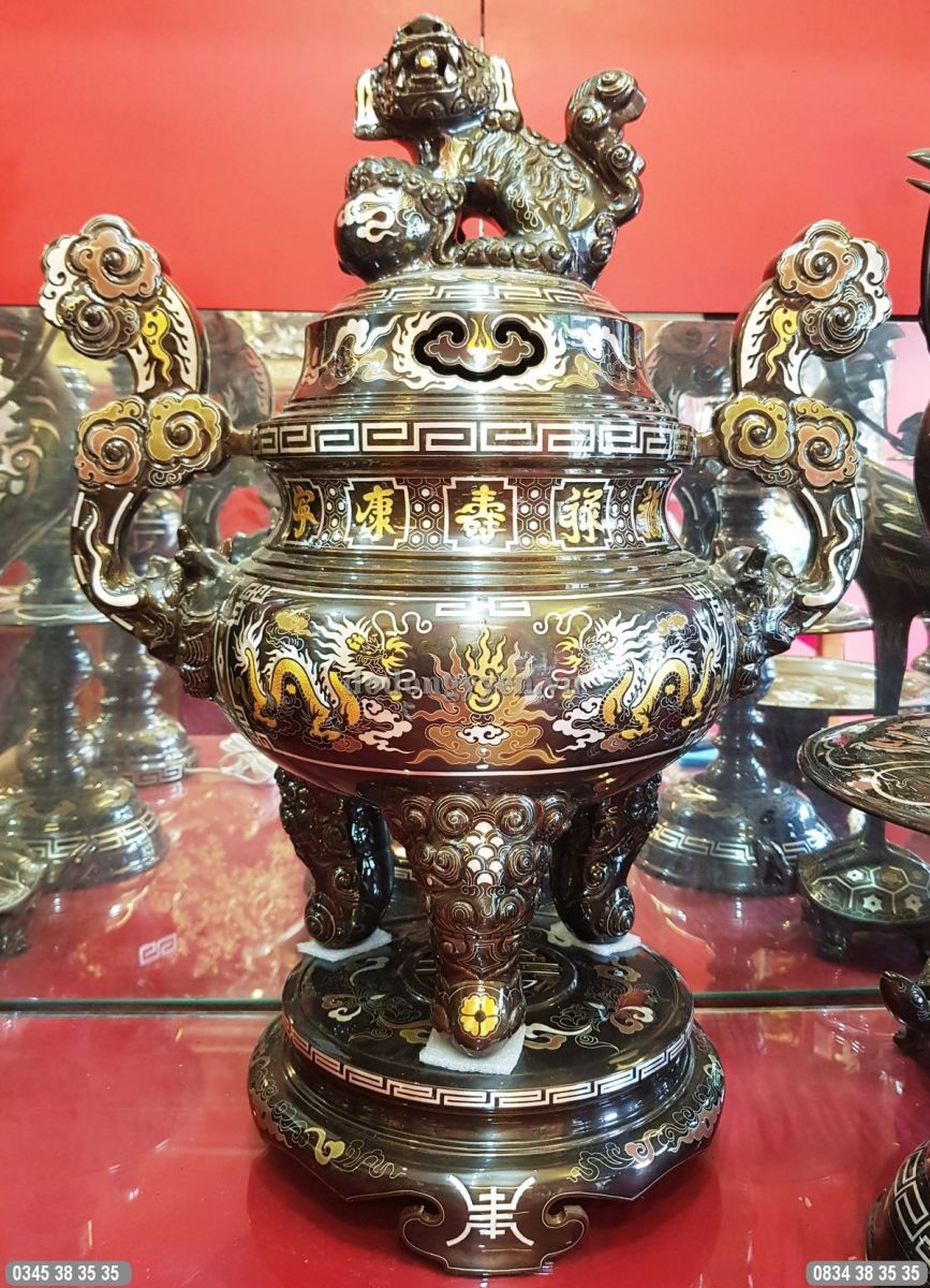 họa tiết được chạm khắc sinh động