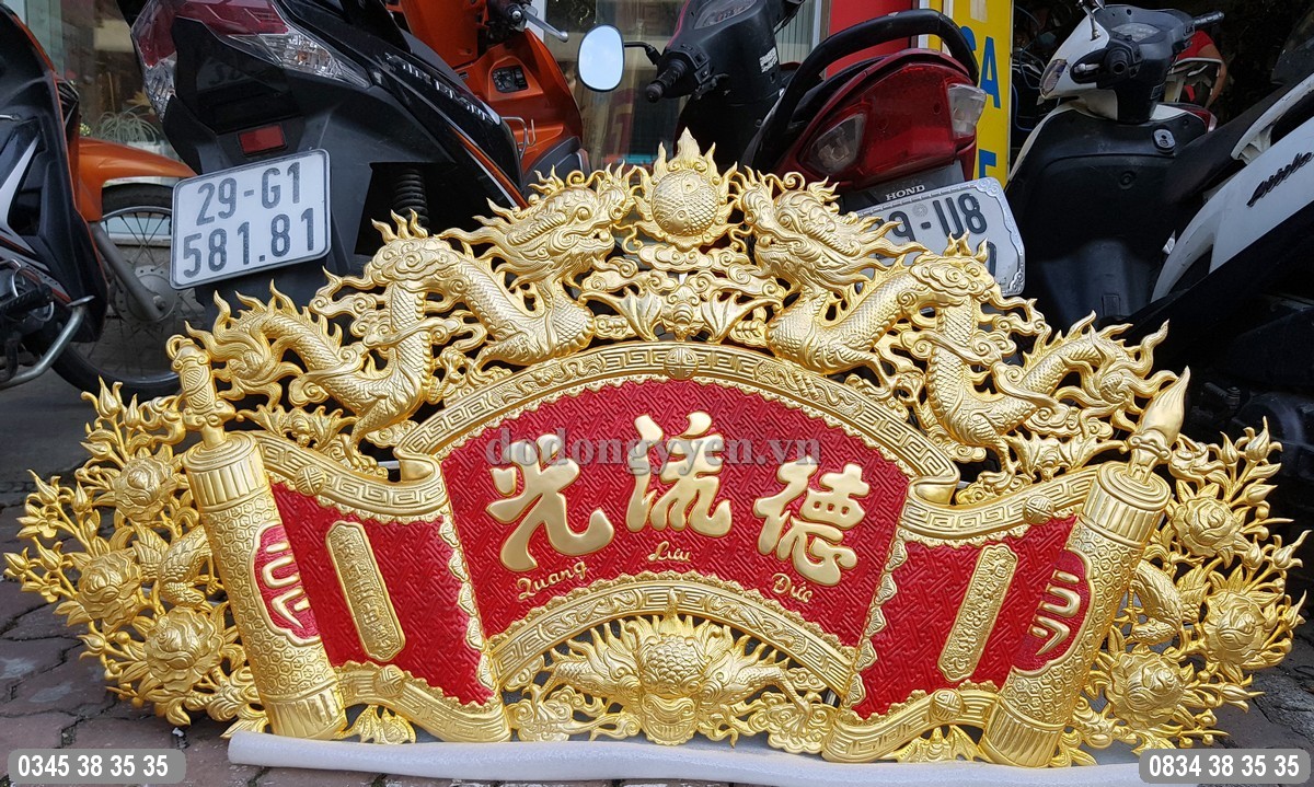 Đức lưu quang được chạm khắc bằng tiếng Hán vô cùng đẹp