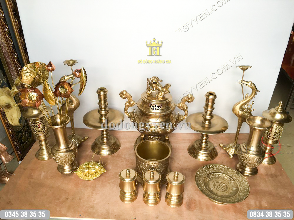 Đồ thờ đồng vàng cao cấp 