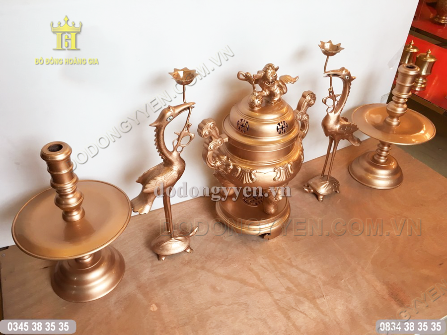 Đồ thờ bằng đồng đỏ nguyên chất