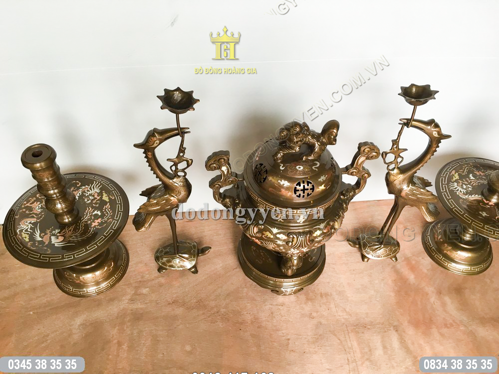 Đồ thờ cúng bằng đồng khảm tam khí cao cấp