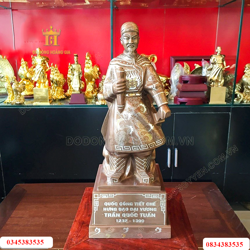 Tượng đồng Trần Hưng Đạo khảm tam khí