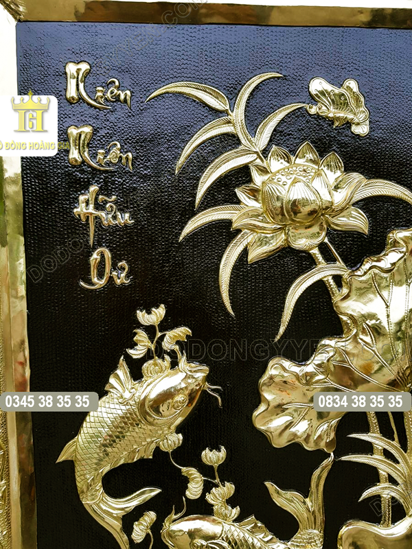 Tranh cá chép hoa sen bằng đồng vàng nguyên chất