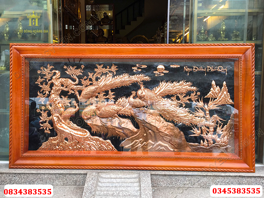 Tranh công mai bằng đồng đỏ nguyên chất