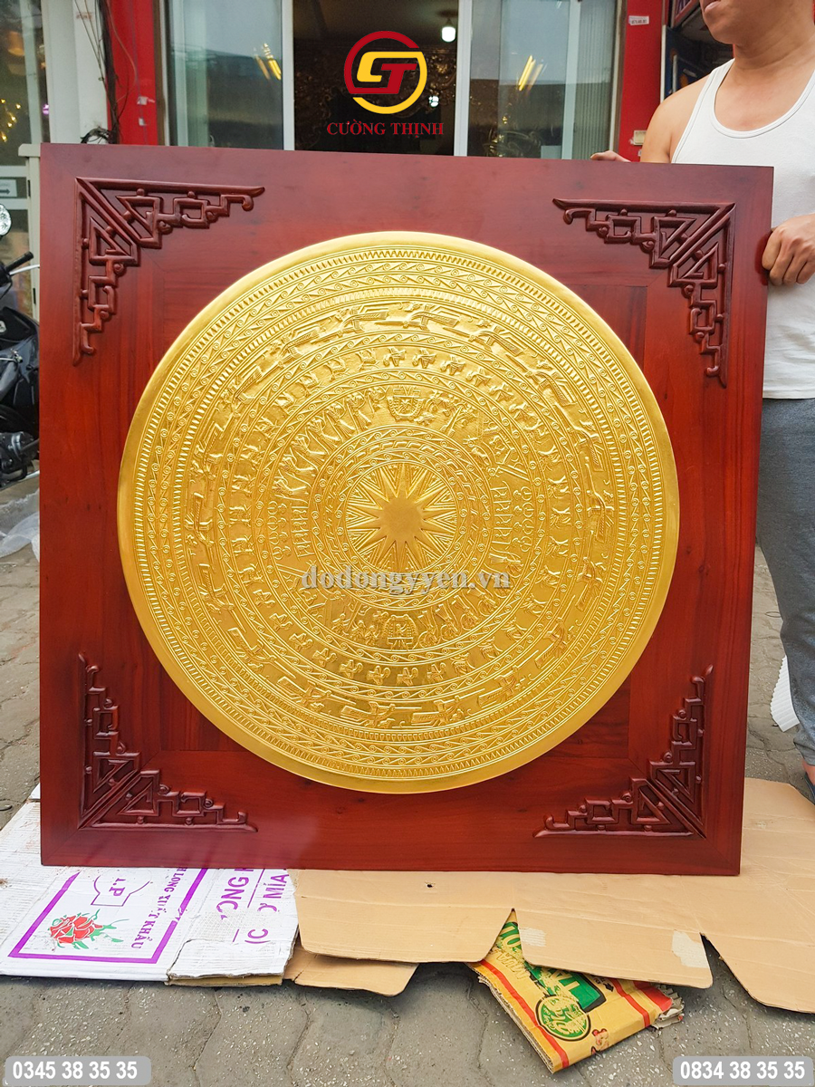 tranh mặt trống đồng dát vàng cao cấp