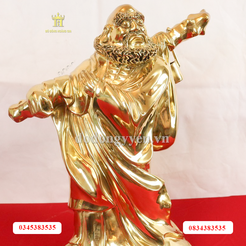 Tượng đạt ma sư tổ bằng đồng dát vàng