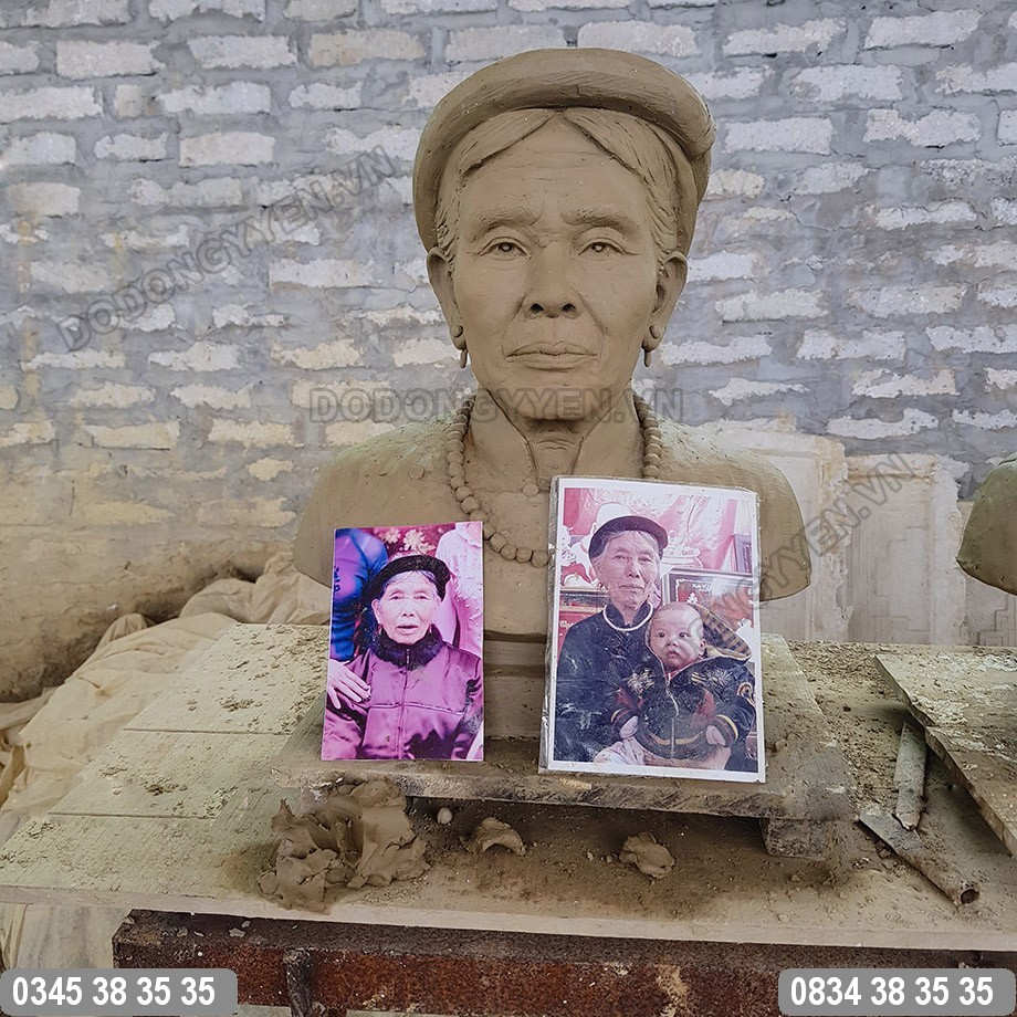 Tượng đồng chân dung vô cùng giống với ảnh mẫu