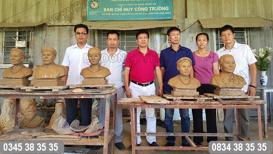 Từng đường nét đều được chạm khắc vô cùng tỉ mỉ