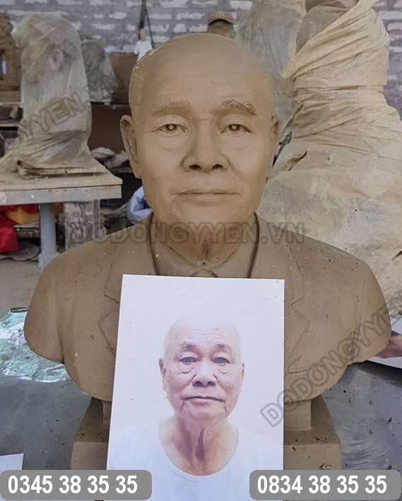 mẫu đất tượng cụ ông