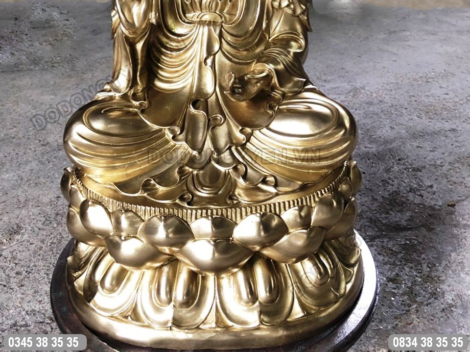 gương mặt hiền từ